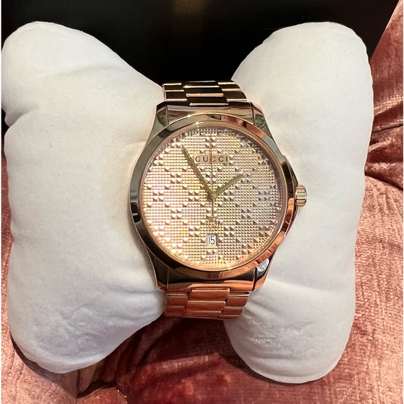 Gucci Rose Gold Watch - Picture 6 of 11